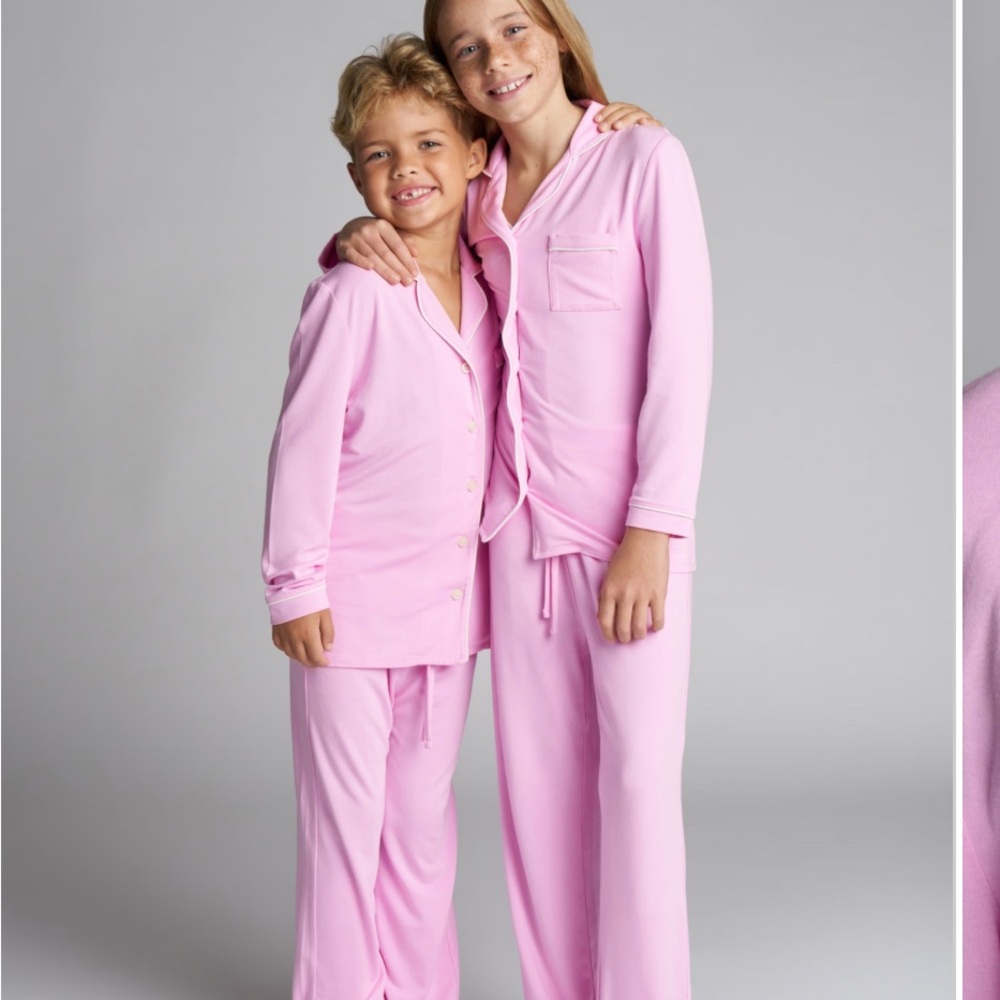 Comfrt pink pajamas